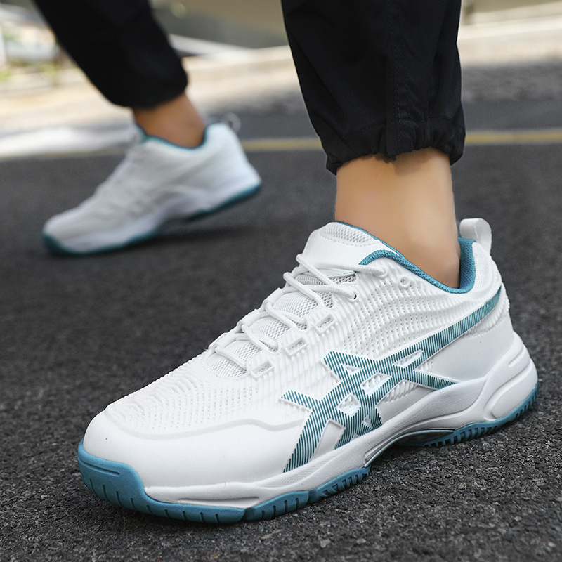 Chaussures de badminton pour h - Badminton Hall avis et prix